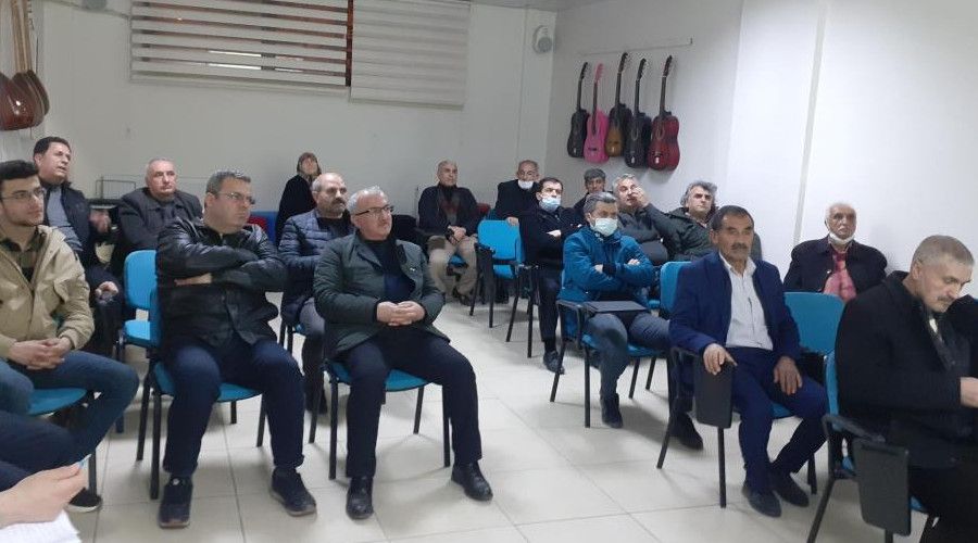 Hasatta yüksek verim için yetiştiricilere eğitim