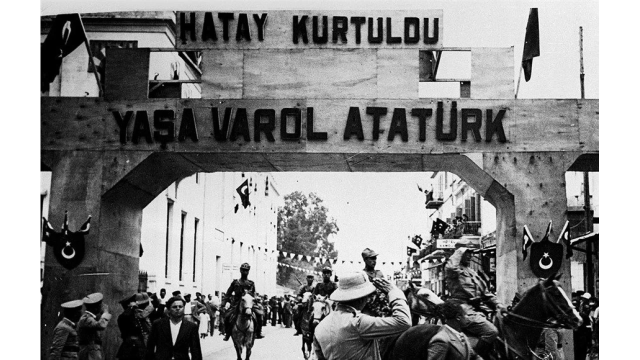 Hatay'�n T�rkiye'ye kat�l���n�n y�l d�n�m�