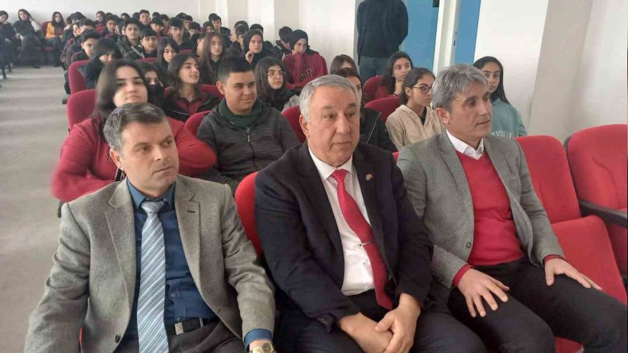 Hocalı şehitleri, katliamın 31. yıl dönümünde Iğdır'da anıldı