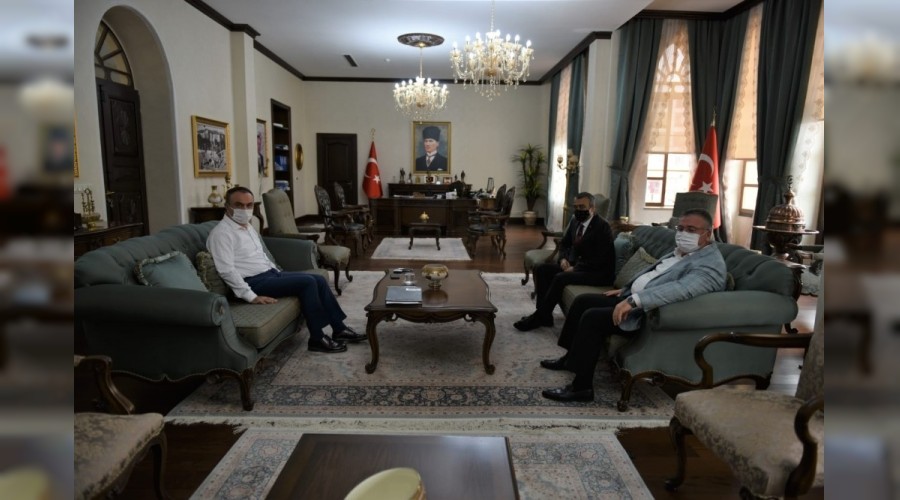 İhracatçılardan Kilis'e 25 bin maske