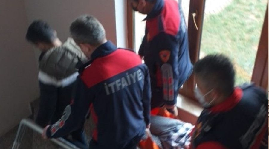 �la� i�erek �lmek istedi