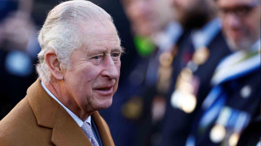 �ngiltere Kral� III. Charles, Fransa gitmekten vazge�ti