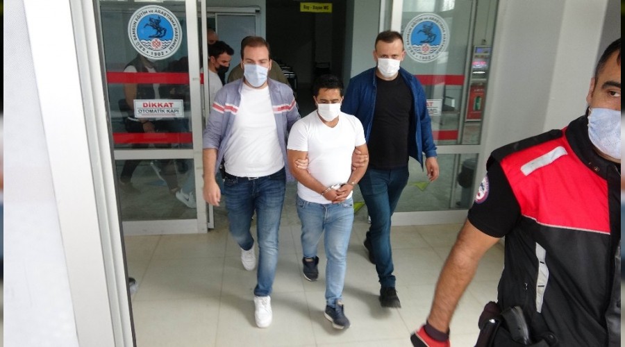 naat iilerinin alacak kavgas: 4 yaral