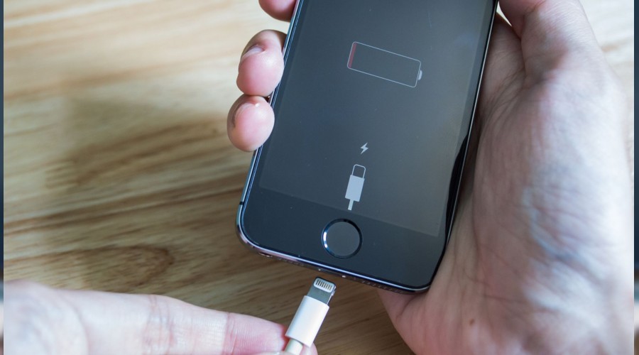 iPhone 12 TBMM gündeminde