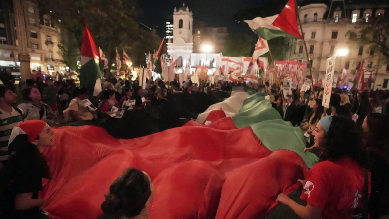 srail'in saldrs Latin Amerika'da protesto edildi