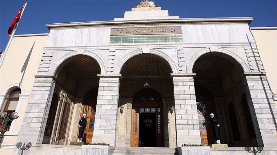 �stanbul Valili�i'nden 'alkol' a��klamas�