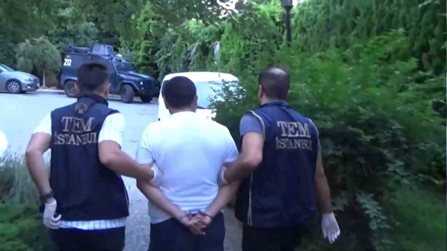 İstanbul'da 5 DEAŞ şüphelisi yakalandı