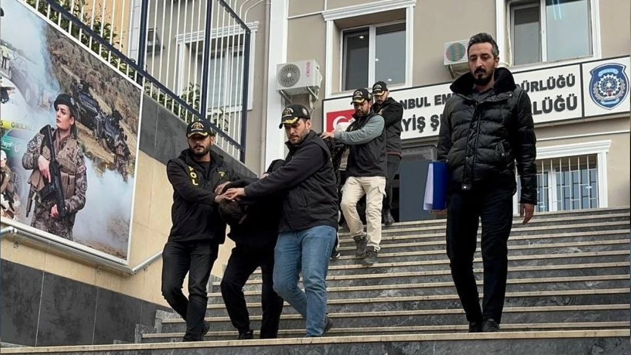 İstanbul'da iş yerlerini kurşunlayıp haraç istediği öne sürülen 6 şüpheli tutuklandı