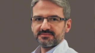 İstanbul'da işe giden profesörü darp edip aracını çaldılar