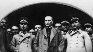 talyan Epoka gazetesi muhabirinin yazl sorusuna verdii cevap