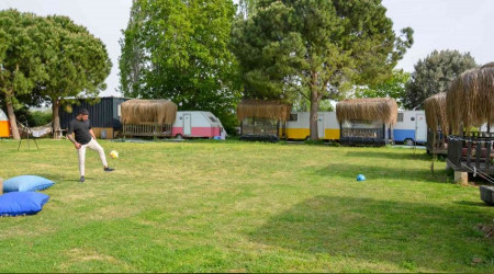 İzmir'deki kamp alanlarında bayram yoğunluğu