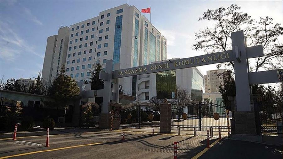 Jandarma'ya ilk defa kadın general atandı