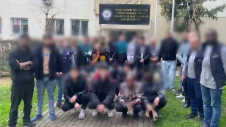 Kaçak göçmen çalıştıran iş yerine baskın