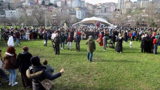 Ka��thane'de bal�k ekmek ��leni