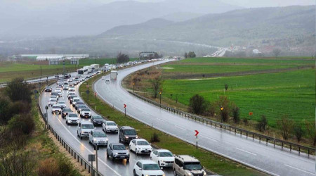 Karadeniz balant yolunda 70 kilometre ara kuyruu