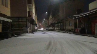 Kars'a mevsimin ilk kar dt