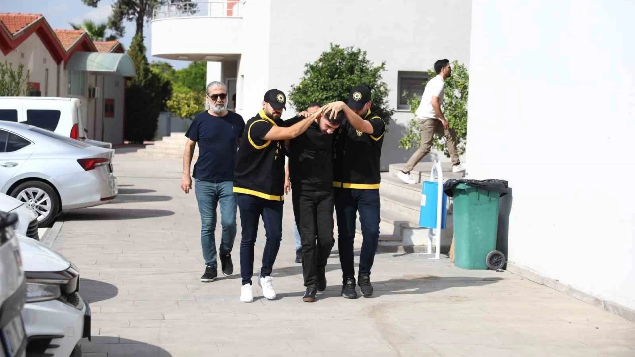 Kavga ettiği arkadaşını 100 metreden vurarak öldürdü