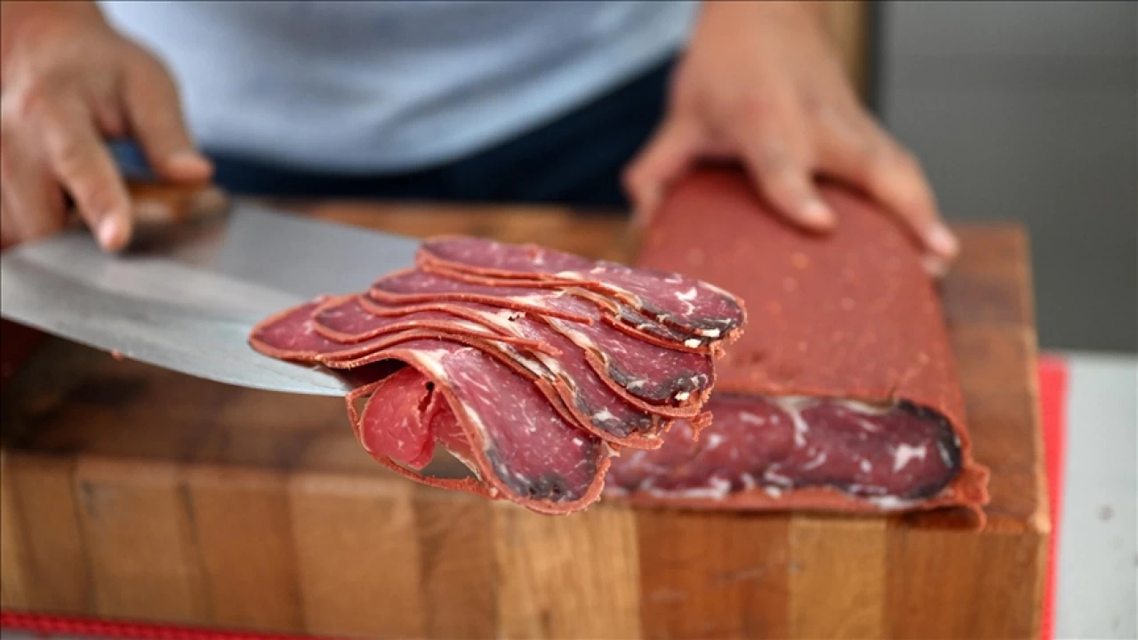 Kayseri pastrmasnn tarihi serveni