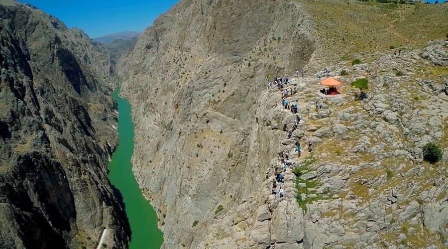 Kemaliye: "Cennet gibi güzel bahçe"