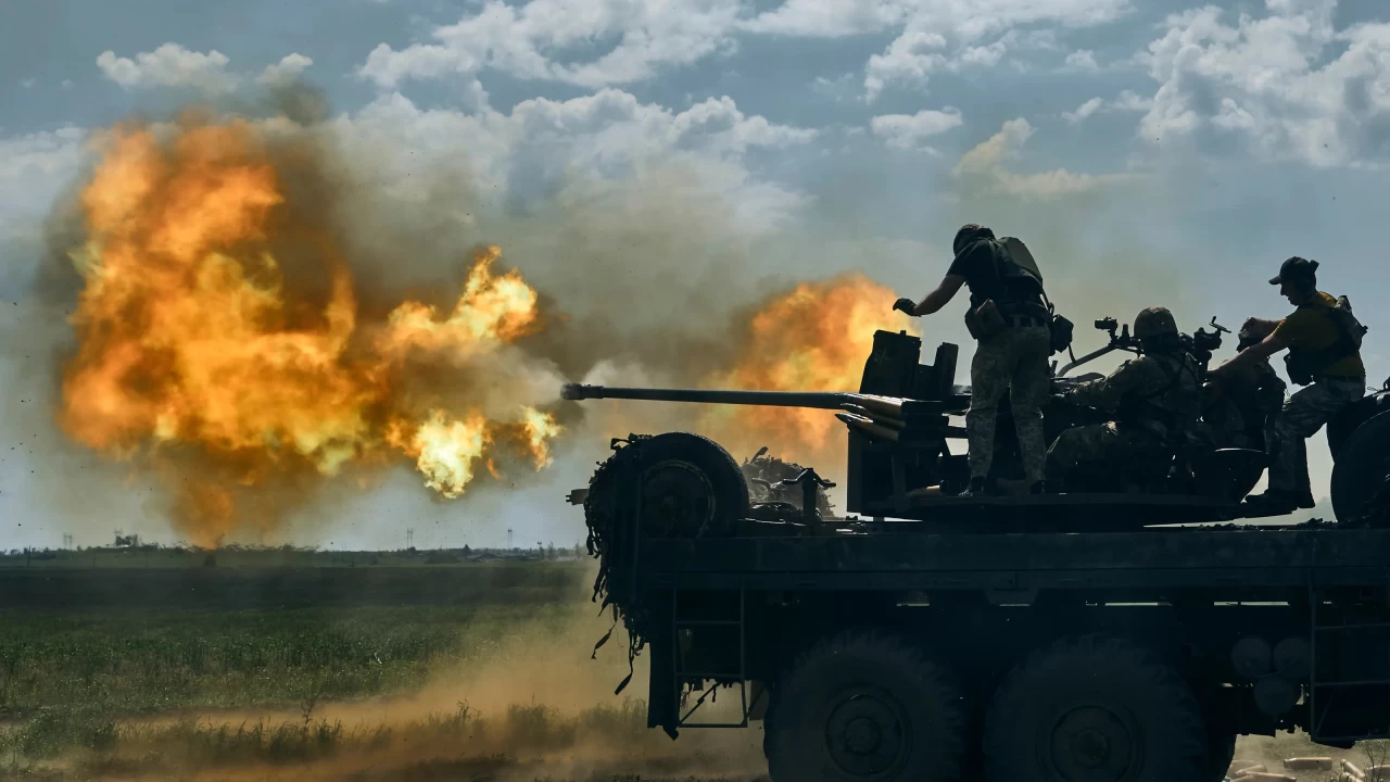 Kiev'den K�r�m'a sald�r�