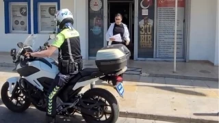 Kimliini unutan renciyi polis yetitirdi