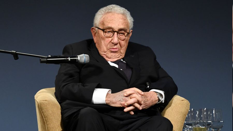 Kissinger'dan Ukrayna'ya �a�r�
