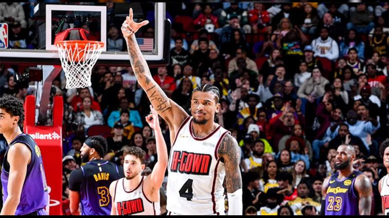 Lakers galibiyetine Alperen'den 14 saylk katk