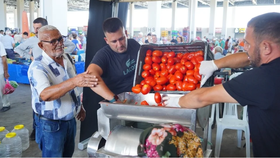 Mahallelerde sal�a zaman�