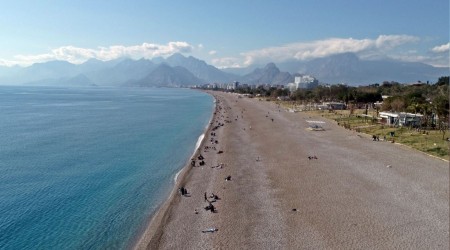 Mahkeme 'Konyaaltı sahili halkındır' dedi