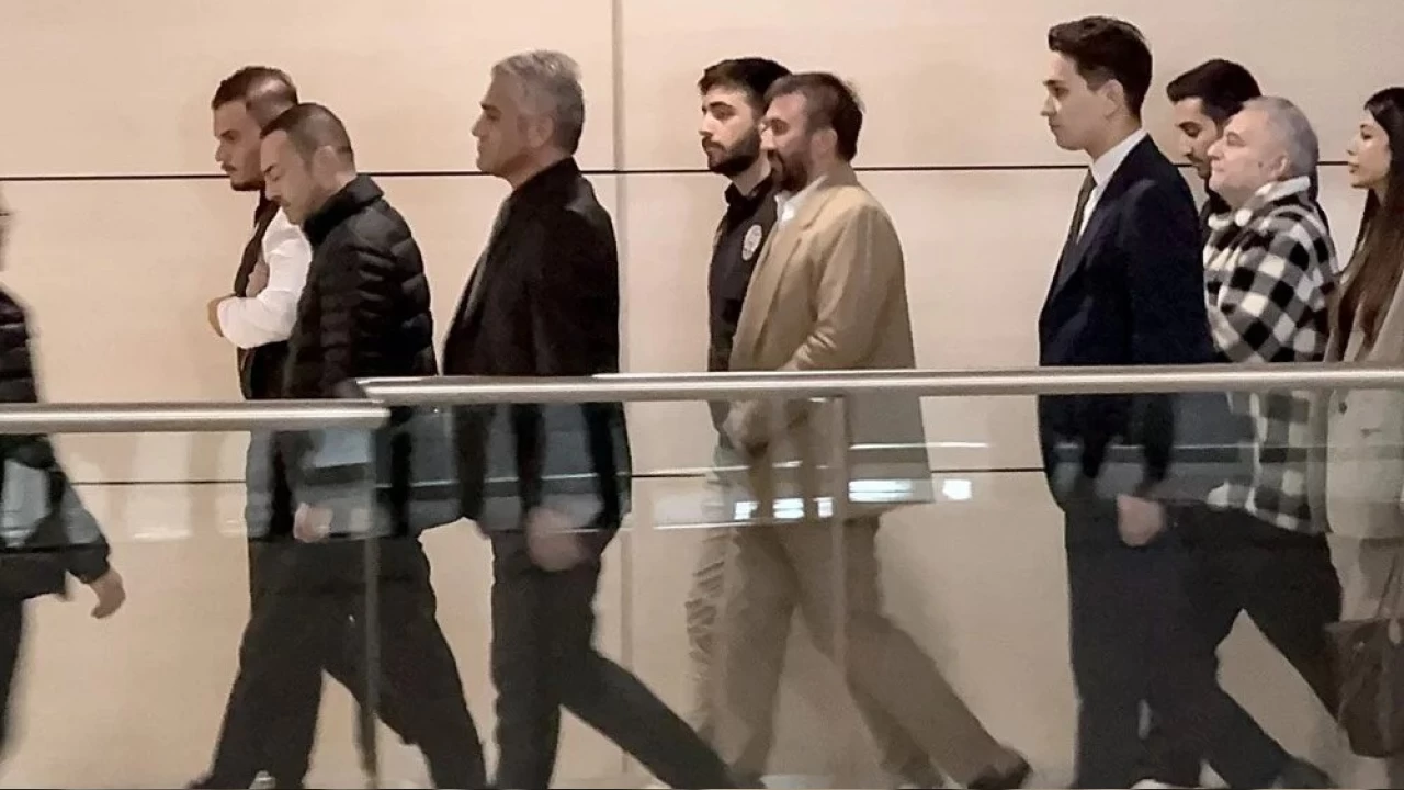 Mahkemeden Mehmet Ali Erbil ve Serdar Ortaç kararı