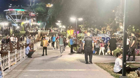 Malatya diken üstünde, halk sokakta
