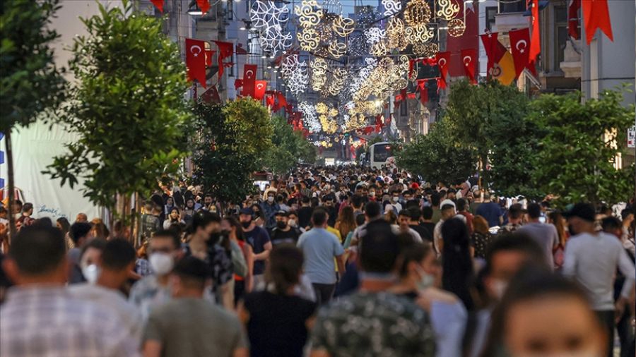 Maskesiz hayat başladı