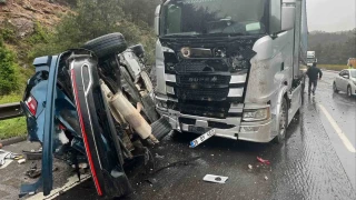 Mersin'de maliyeciler kaza yapt�: 1 �l�, 5 yaral�