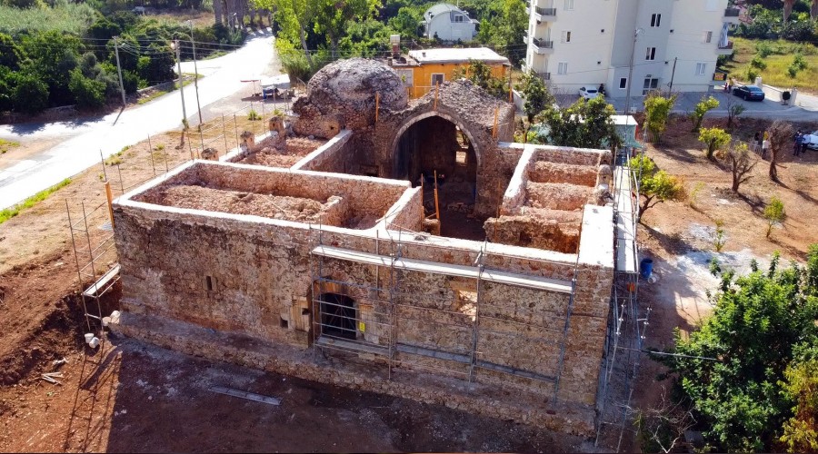 Oba Medresesi�nde restorasyon ba�lad�