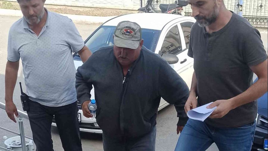 O�lunu t�fekle vurdu