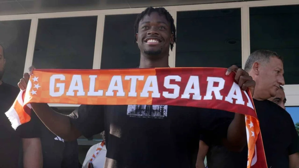 Okan Buruk'a saldırıdan asla vazgeçmiyorlar!
