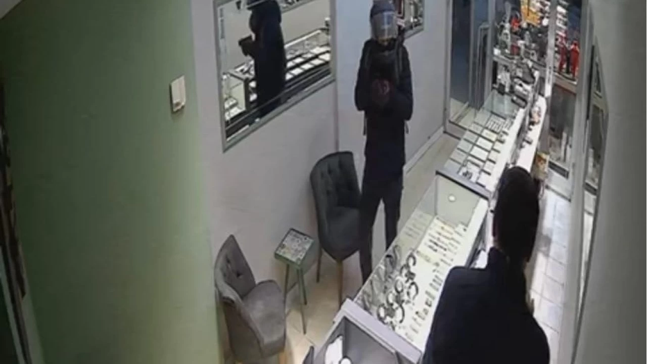 Ordu'da kuyumcu soygunu: 5 kilo altın gasbedildi