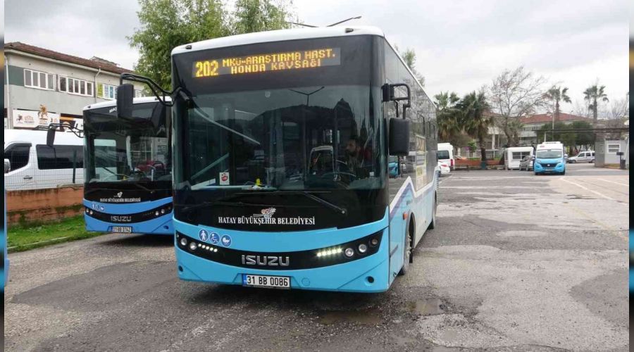 Otobüste fenalaşan kadına yolcular müdahale etti