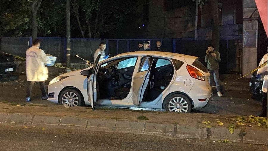 Otomobilden kadını zorla kaçırdılar