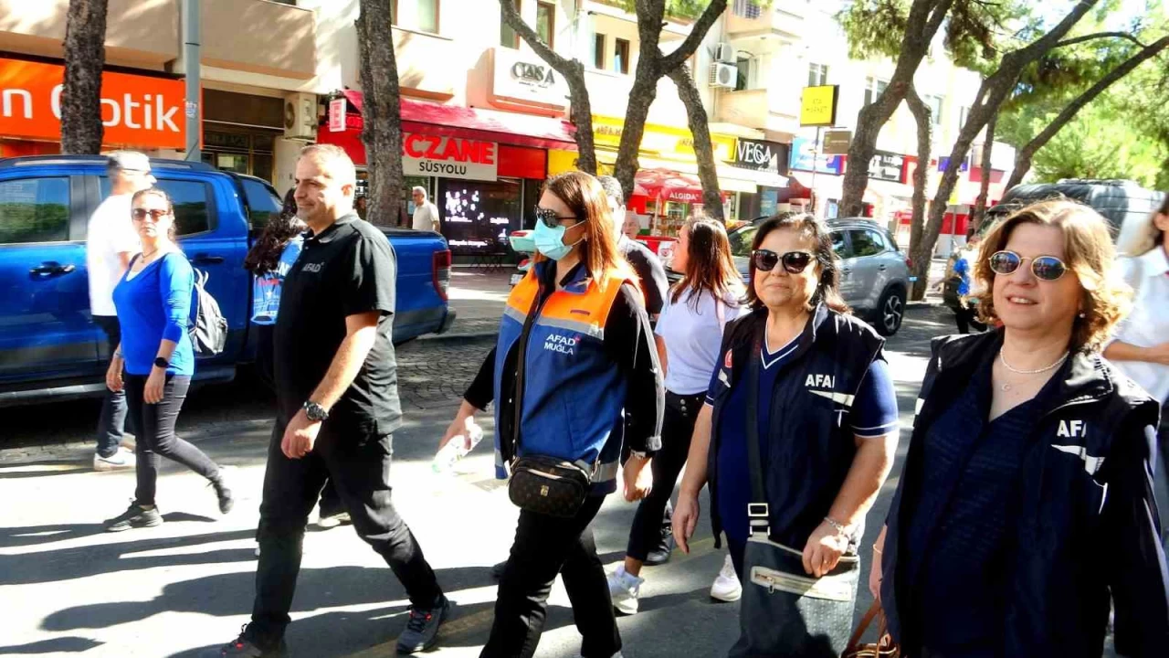 "Sağlık İçin Harekete Geç" yürüyüşüne yoğun katılım