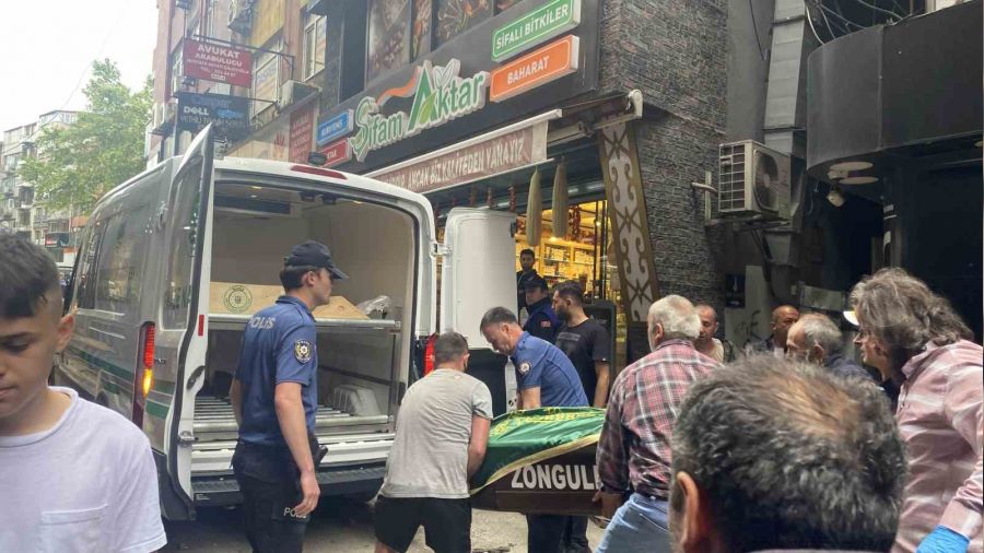 akalarken silahyla kendini vuran ahs hayatn kaybetti