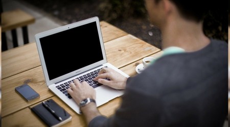Salgında bilgisayar ithalatı patladı