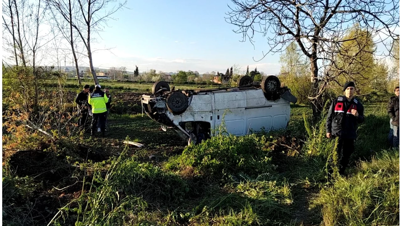 Samsun'da minibüs takla attı: 1 ölü, 2 yaralı