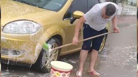 Şiddetli yağmuru fırsata çevirdiler