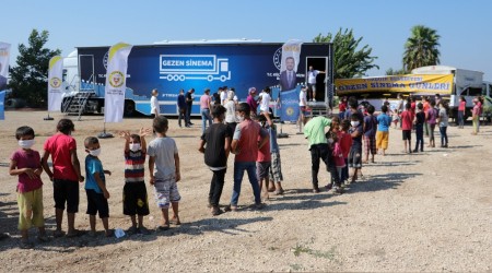 Sinema TIR’ı ayaklarına geldi