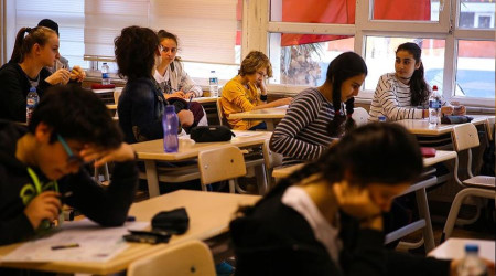 Sınıfta kalma resmileşti