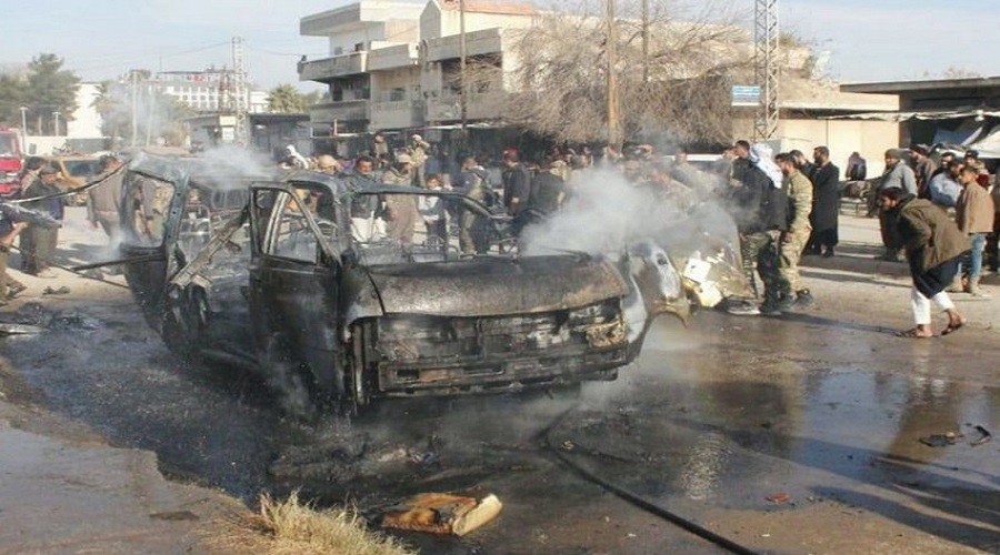 Suriye'de bomba yüklü araç patlattılar