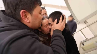Tayland tutuklu 40 Uygur Türkünü Çin'e iade etti