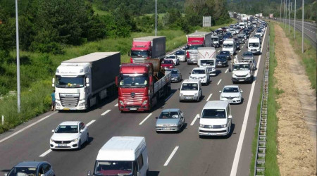 TEM Otoyolu'nun Ankara istikameti durma noktasına geldi