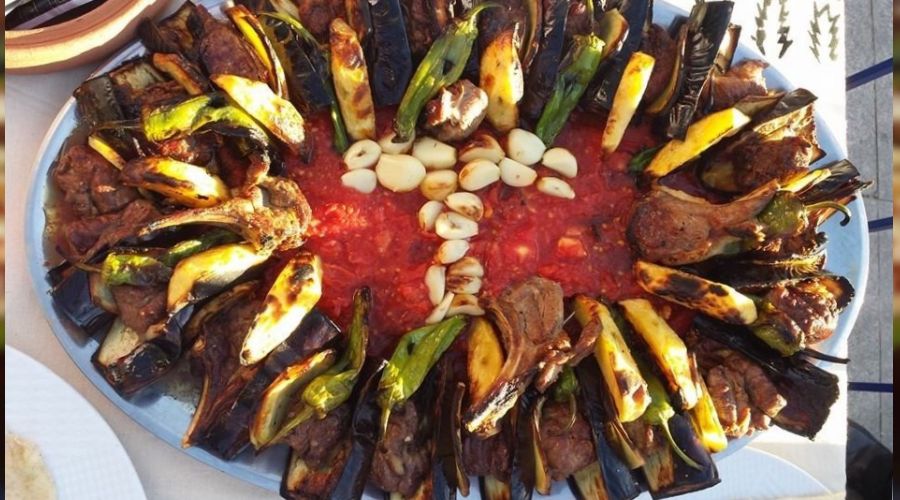 Tescilli lezzet iftar sofralar�n� s�sl�yor